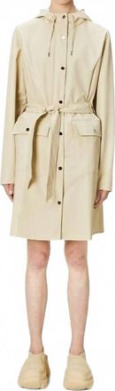 Rains Curve Jacket In Dune