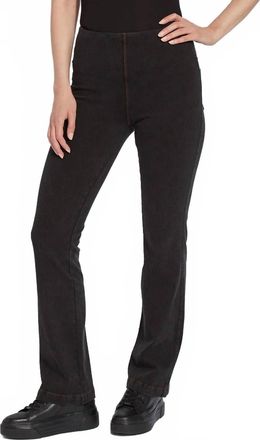 Lyssé Womens Baby Bootcut Jeans In Black