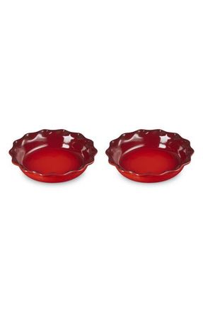 LE CREUSET Set of 2 9-Inch Heritage Stoneware Pie Dishes in Cerise at Nordstrom