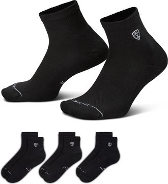 Nike Unisex Everyday Elevated Golf Ankle Socks (3 Pairs) in Multicolor | IH8638-902
