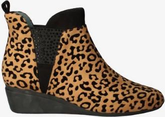 J. Rene&eacute; Womens Hemalia Animal Booties In Brown/black Leopard Print