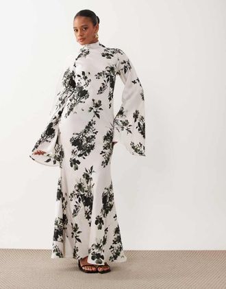 Asos Vestito lungo in raso a fiori monocromatici con maniche con spacco e dettaglio a foulard-Multi