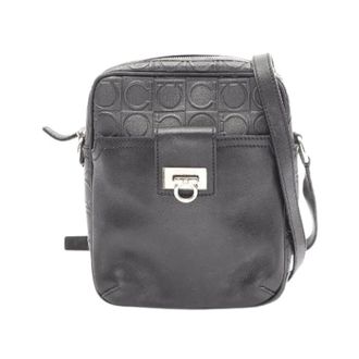 Ferragamo Pre-owned Cross Body Bags, female, Black, Size: ONE SIZE Pre-owned Gancini Leather Shoulder Bag