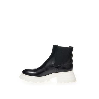 Alexander McQueen Womens Black Leather Chelsea Boots