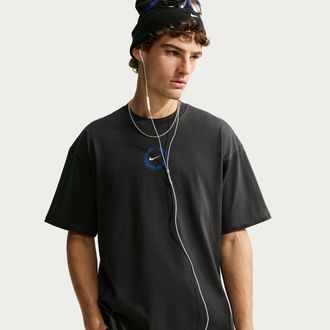 Nike Mens Nike Sportswear T-Shirt in Black | IZ3157-045