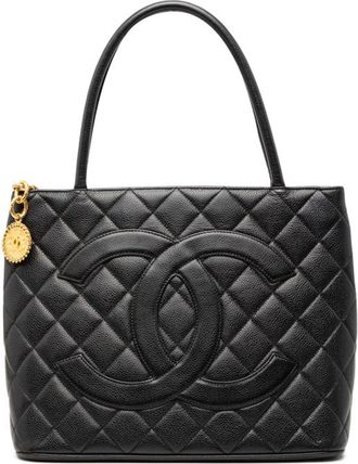 Chanel Black Grained Calfskin Tote Bag (Pre-Owned)