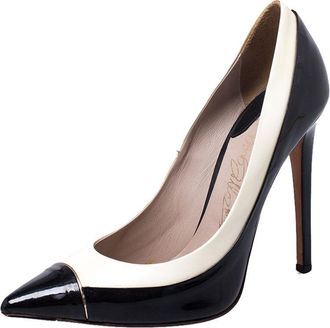 Le Silla Black/white Patent Leather Pointed Toe Pumps