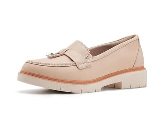 Clarks Westlynn Bella Womens Flat Shoes Cream Leather : 7.5 B - Medium, Leather/Synthetic