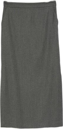 Antonelli Classic Knee-Length Gray Skirt With Subtle Details