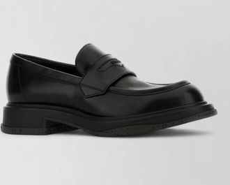 Gucci leather loafers low heel penny strap