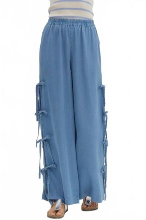 Entro Wide Leg With Bow Detail Pants In Blue