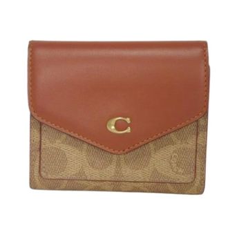Coach Pre-owned Wallets, female, Beige, Size: ONE SIZE Pre-owned Wyn Small Wallet Trifold Wallet