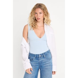 Good American Womens The Sculpting Deep V Bodysuit | Sky, Size Medium | Good American by Khlo&Egrave; Kardashian