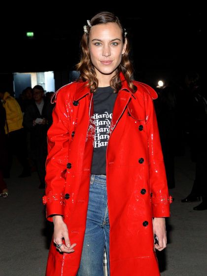 Questo è l’accessorio per capelli retrò che tutte indossano di nuovo ora