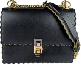 Fendi Pre-owned Cross Body Bags, female, Black, Size: ONE SIZE Pre-owned Vintage Leather Cross Body Bag