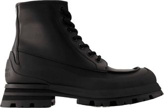 Alexander McQueen Mens Tread Ankle Boot Black Leather