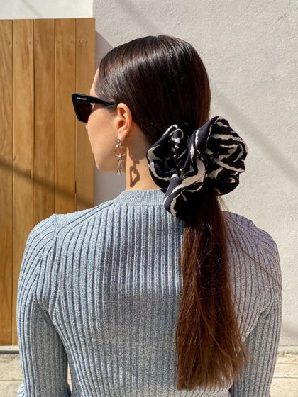 Altro che parrucchiere! Gli scrunchies sono tutto ciò che serve per un nuovo hairstyle