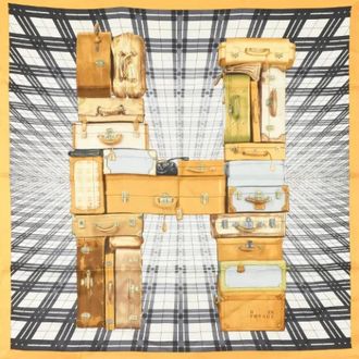 Hermès Pre-owned Scarves, female, Multicolor, Size: ONE SIZE Pre-owned Silk scarves