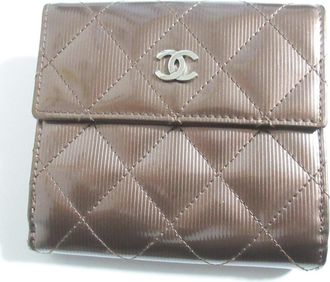 Chanel Bronze Patent Leather Wallet (Bi-Fold) (Pre-Owned)