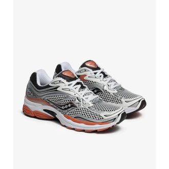 Saucony ProGrid Omni 9