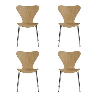 Fritz Hansen Serie 7 Stuhl, Chrom / Eiche natur (4er-Set)