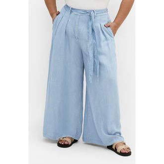 City Chic Santorini Belted Wide Leg Pants in Light Wash at Nordstrom, Size Xxxs