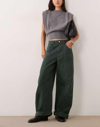 Asos jeans barrel con piega al ginocchio e fondo risvoltato verde