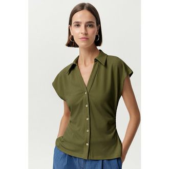 Exquise Siennal Short Sleeve Knit Shirt in Khaki at Nordstrom, Size Medium