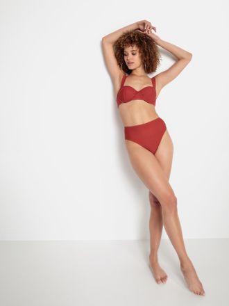 Lascana Bikini-Hose LSCN BY LASCANA Gina, Damen, Gr. 34, N-Gr, rot (rostrot), Recycling-Polyamid, unifarben, Badehosen Bikini-Hose, mit hohem Beinausschnitt