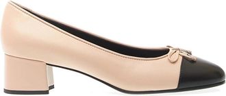 Tory Burch Pumps met Cap-Toe en Hak - Dames - Pumps - Beige - 40 1/2 EU - Leer - Schoenen