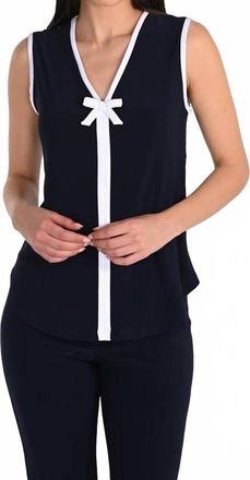 Frank Lyman Design V-Neck Sleeveless Pullover Top In Midnight/white