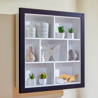 Dmora Librer&iacute;a De Pared Con Compartimentos De Almacenamiento, En Laminado Blanco Y Negro, 67x13,7x67 Cm, Con Embalaje Reforzado - Dmora