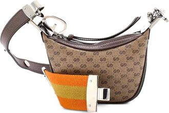 Gucci Attache Shoulder Bag Micro GG Coated Canvas Mini hobo bag - Bruin