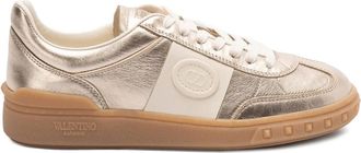 Valentino Garavani Grijze Leren Sneakers met Stud Detail - Dames - Sneakers - Geel - 37 1/2 EU - Leer - Schoenen