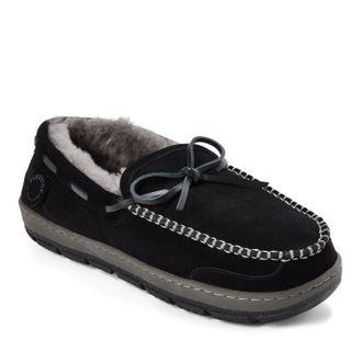Dearfoams Fireside by Dearfoams Mens Forster Genuine Shearling Moccasin