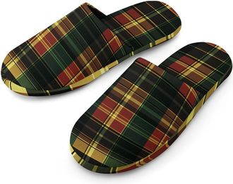 Generic Green Red Buffalo Scottish Tartan Plaid Checkered Flannel Mens Slip-on Slippers Winter Warm House Shoes with Rubber Sole for Home Hotel