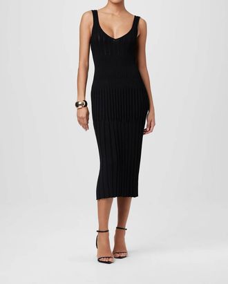 Toccin Joely V-Neck Sleeveless Dress In Black