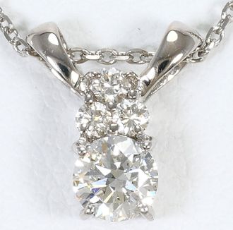 C&A Unbranded (18K) Necklace (Pre-Owned)