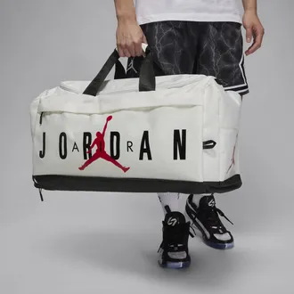 Nike Jordan Duffel Bag (81L) in Red | LM0920-R78