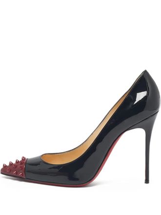 Christian Louboutin Geo pumps met puntige neus - Zwart