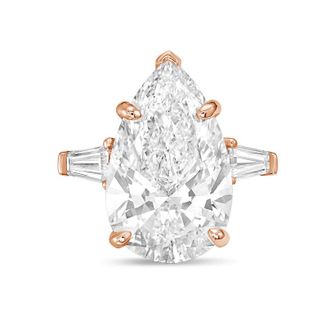 Diana M. Jewels 18kt rose gold 20cts lab grown pear diamond ring with baguettes on the sides