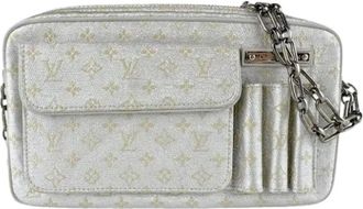 Louis Vuitton Pre-owned Cross Body Bags, female, Gray, Size: ONE SIZE Pre-owned Monogram Shiny Shoulder Bag