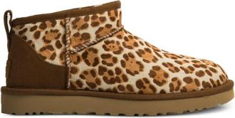 UGG Woman Classic Ultra Mini Plains Boots