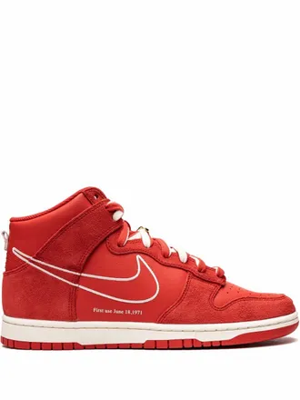 Baskets Montantes Nike en Rouge jusqu a 40