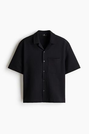 H&M Relaxed Fit Waffled Resort Shirt in Black at Nordstrom, Size Xx-Large