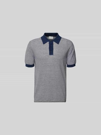 Closed Closed Poloshirt mit kurzer Knopfleiste in Bleu, Gr&ouml;&szlig;e XL