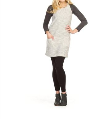 Papillon Boucle Two Pocket Sweater Dress In Cream