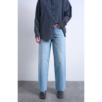 Topshop Cinch Low Rise Relaxed Jeans in Lblue at Nordstrom, Size 26 Tall