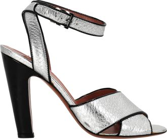 Alaia Alaia sandalen met kruisbandjes en hoge hak in zilverkleurig leer