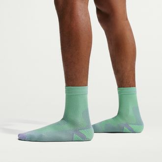 Nike Unisex Run Lightweight Running Micro-Crew Socks (1 Pair) in Purple | IB6114-506